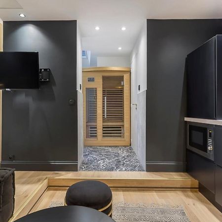 Victor Hugo Romantic Suite - Sauna Et Balneo Lyon Buitenkant foto